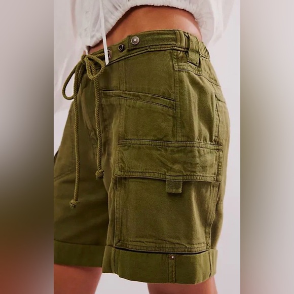 Free People Frankie Washed Shorts. NWT. Garden snake - Picture 3 of 9